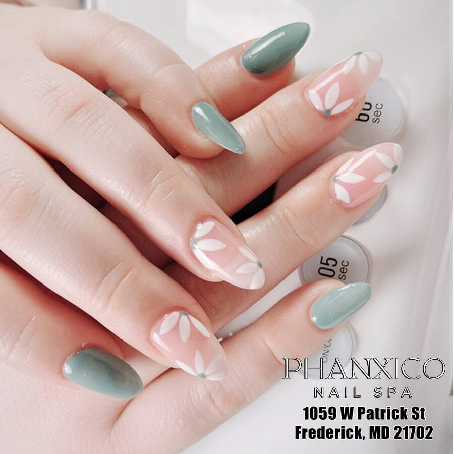 Phanxico Nail Spa in Golden Mile, Frederick, MD 21702